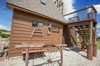 6045 SE 61st St, Tecumseh, KS 66542