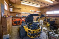 6045 SE 61st St, Tecumseh, KS 66542