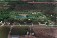 6301 SE Croco RD, Berryton, KS 66409