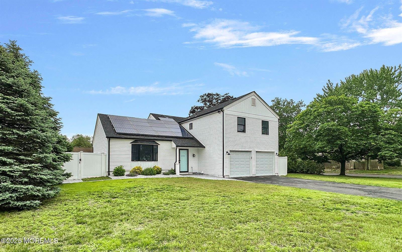 893 New Jersey Avenue, Toms River, NJ 08753