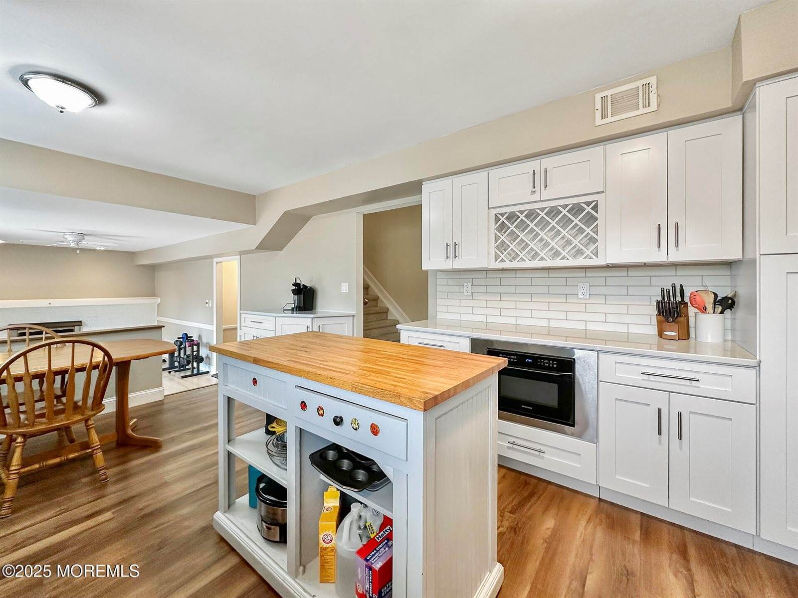 893 New Jersey Avenue, Toms River, NJ 08753