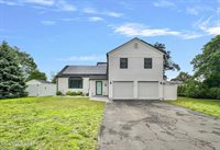 893 New Jersey Avenue, Toms River, NJ 08753