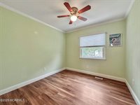 893 New Jersey Avenue, Toms River, NJ 08753