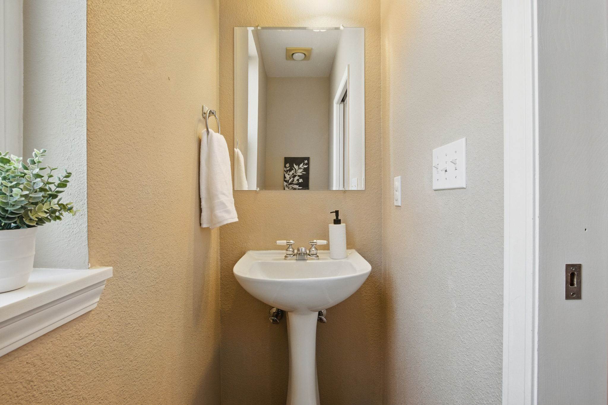 2561 NW 167th ave, Portland, OR 97006