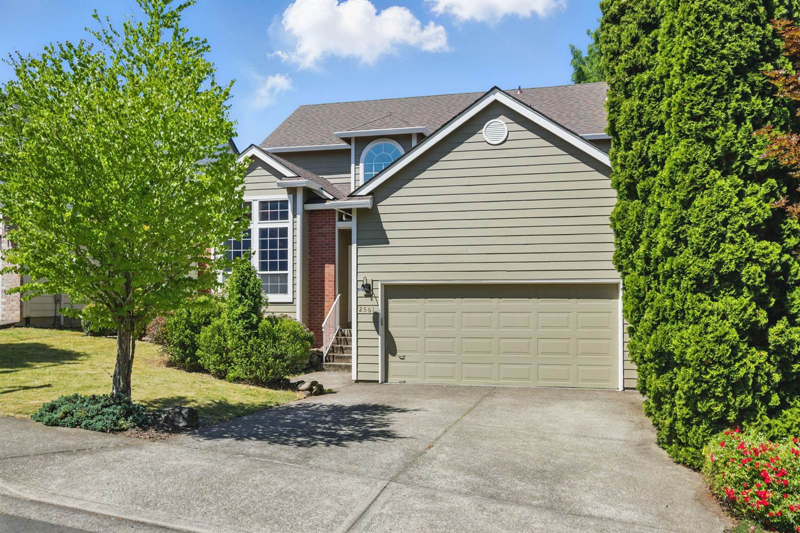 2561 NW 167th ave, Portland, OR 97006