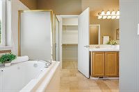 2561 NW 167th ave, Portland, OR 97006