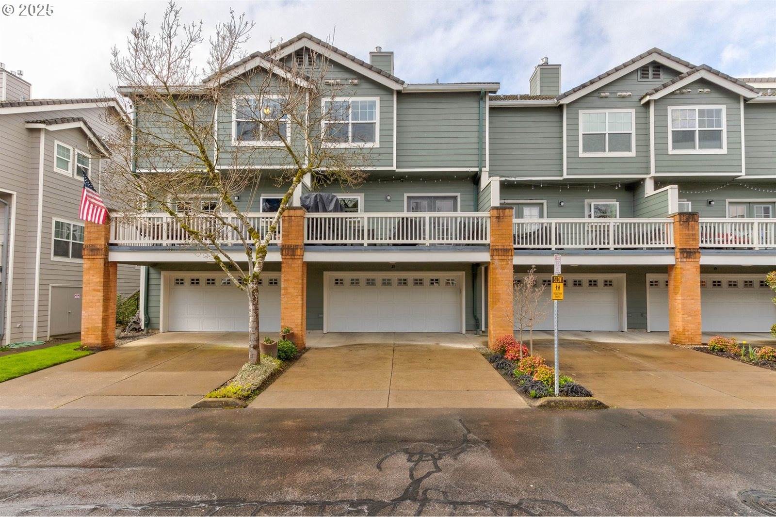 30370 SW Rebekah St, Wilsonville, OR 97070