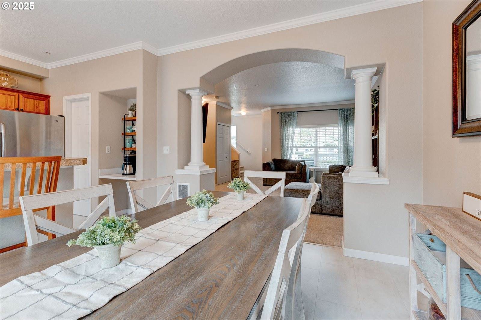 30370 SW Rebekah St, Wilsonville, OR 97070