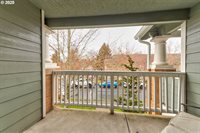 30370 SW Rebekah St, Wilsonville, OR 97070