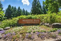 30370 SW Rebekah St, Wilsonville, OR 97070