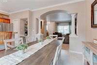 30370 SW Rebekah St, Wilsonville, OR 97070