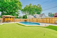 910 Roosevelt Road, East Rochester, NY 14445