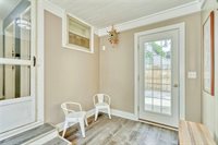 910 Roosevelt Road, East Rochester, NY 14445