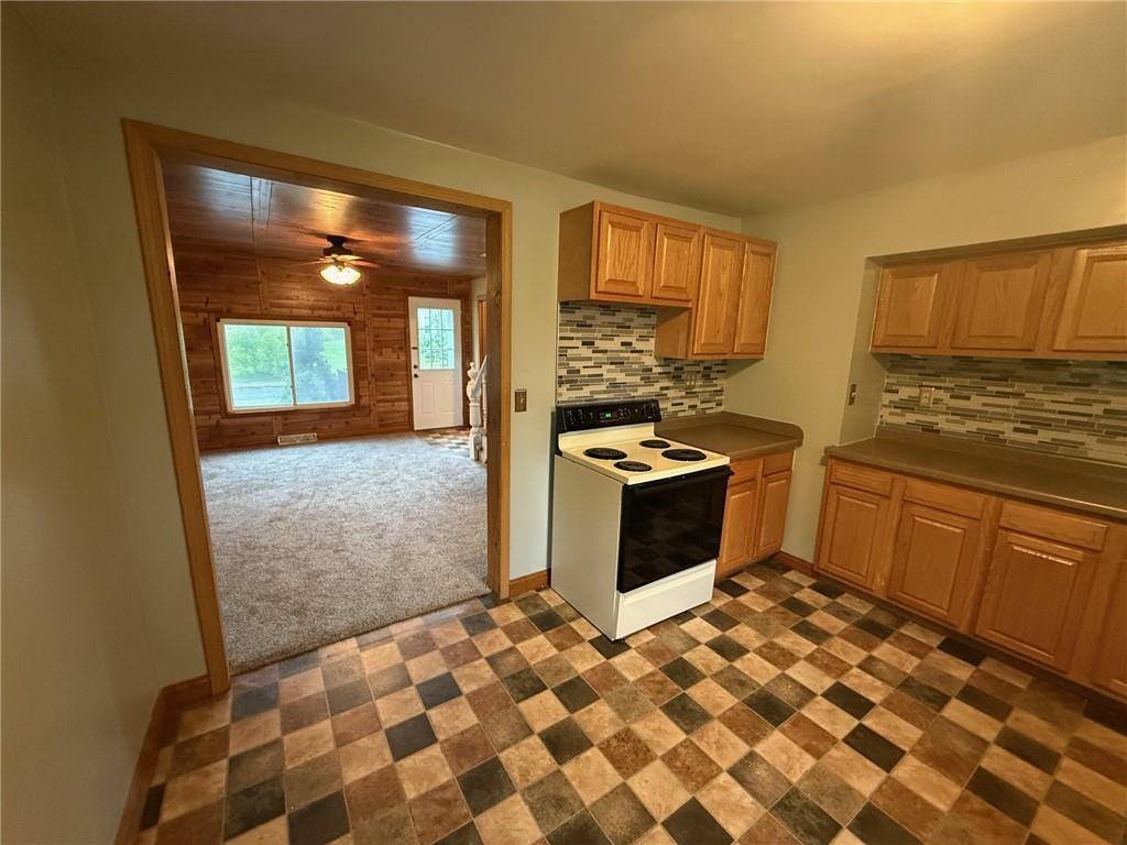 317 Oak Street, Fairchild, WI 54741