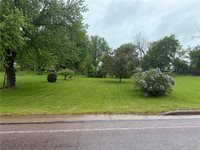 317 Oak Street, Fairchild, WI 54741