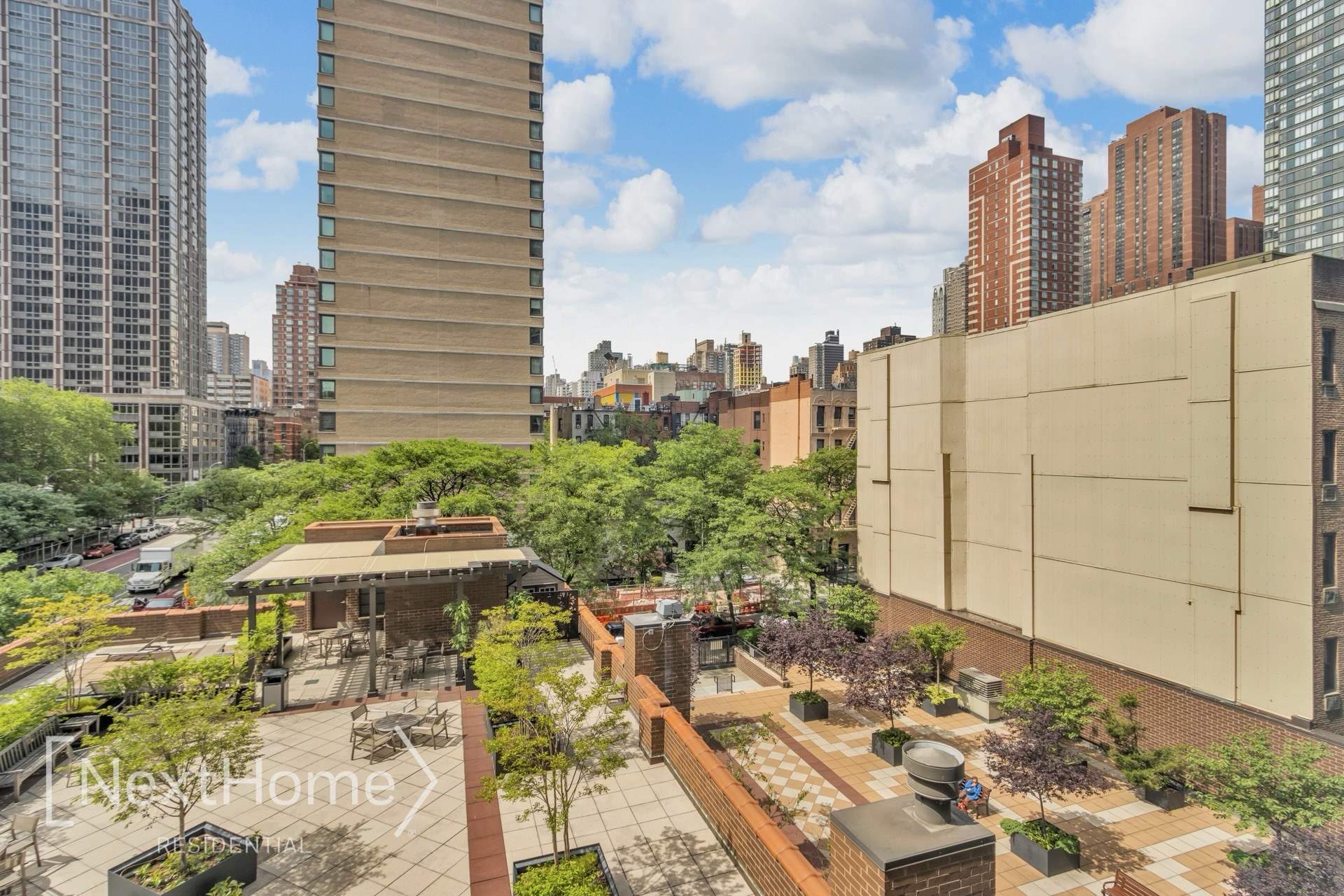 345 East 93rd Street #4D, New York, NY 10128