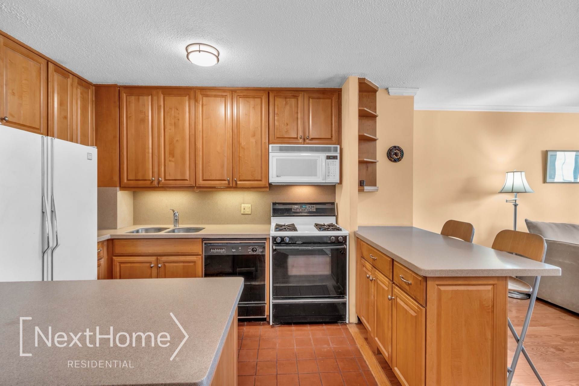 345 East 93rd Street #4D, New York, NY 10128