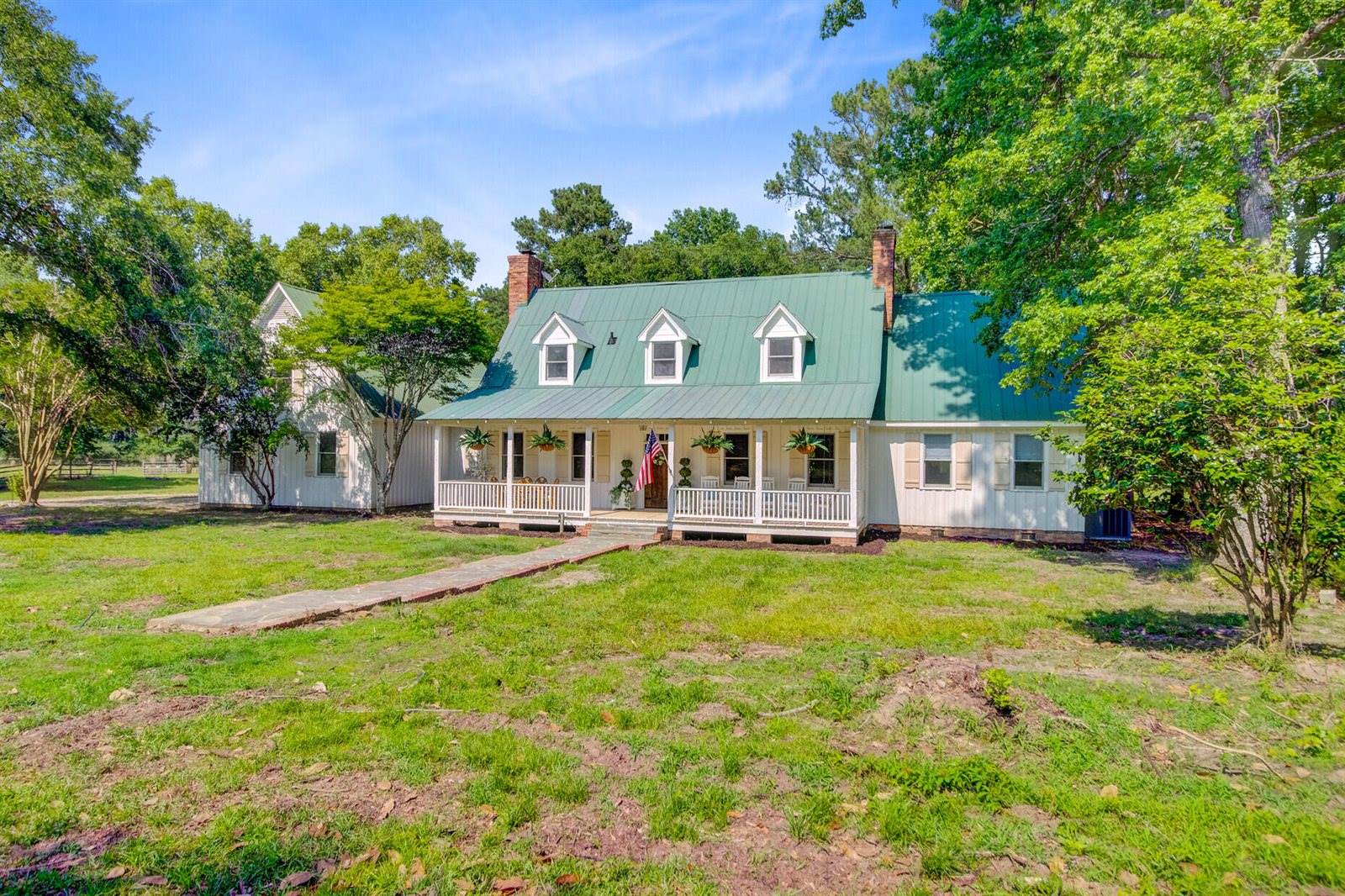 481 Cantey Lane, Camden, SC 29020