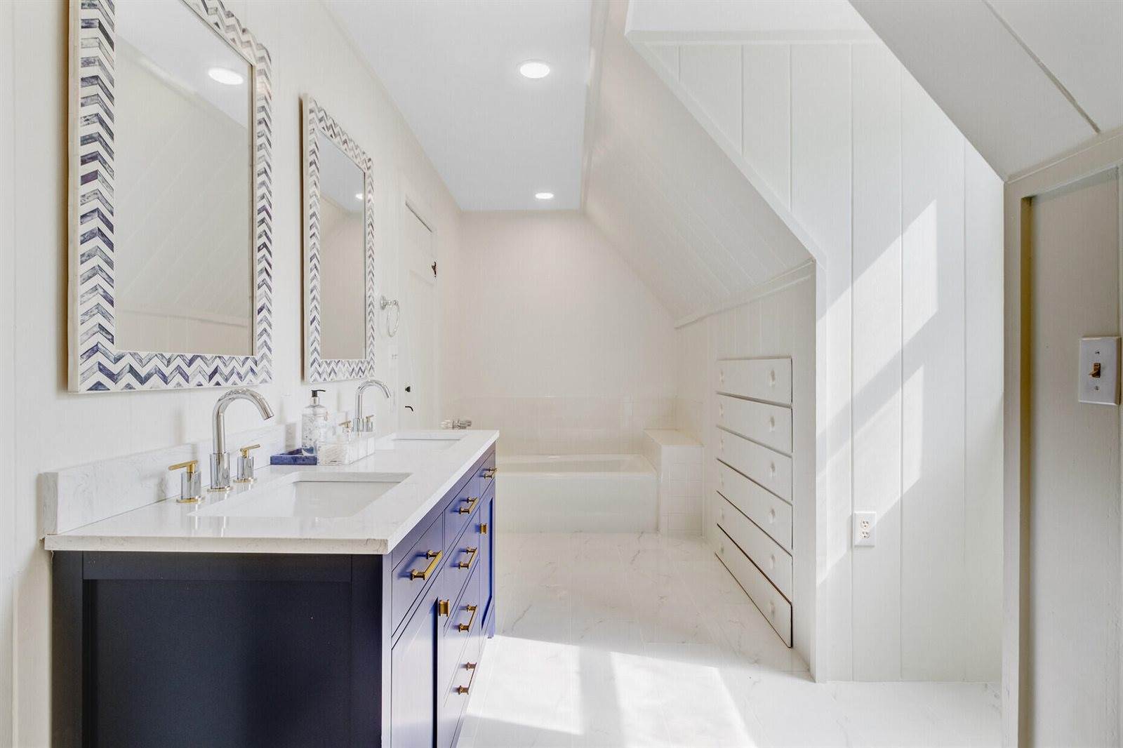 481 Cantey Lane, Camden, SC 29020