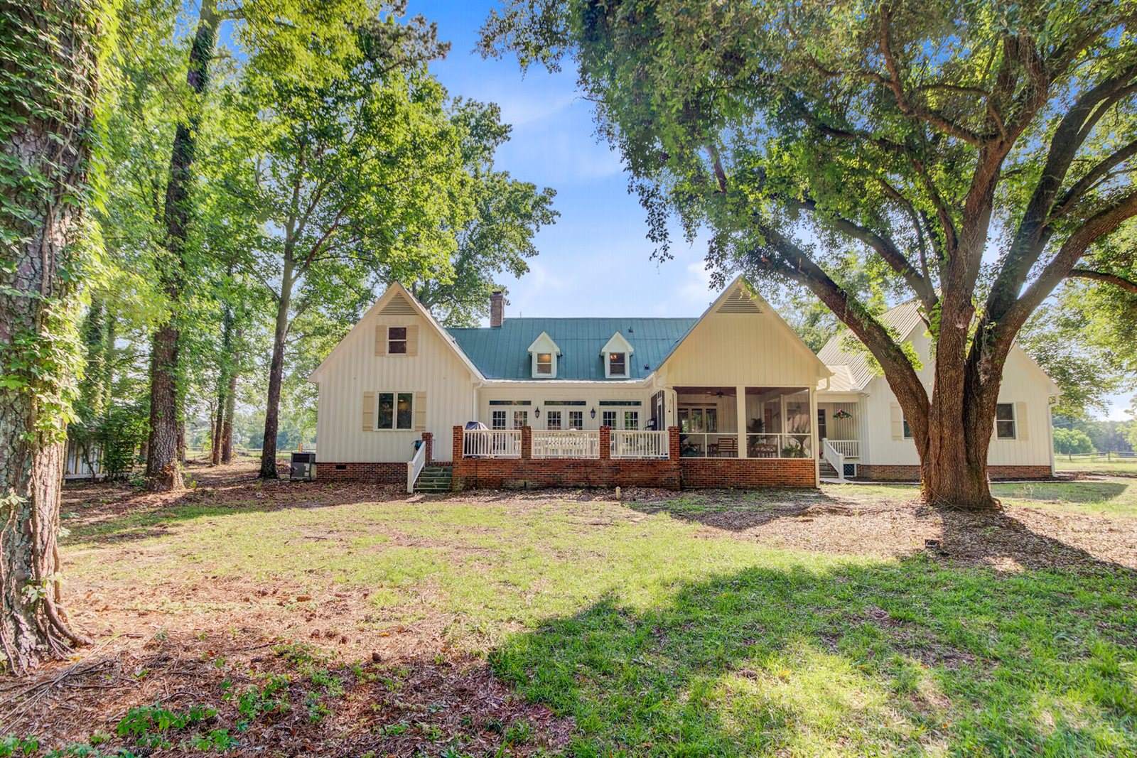 481 Cantey Lane, Camden, SC 29020