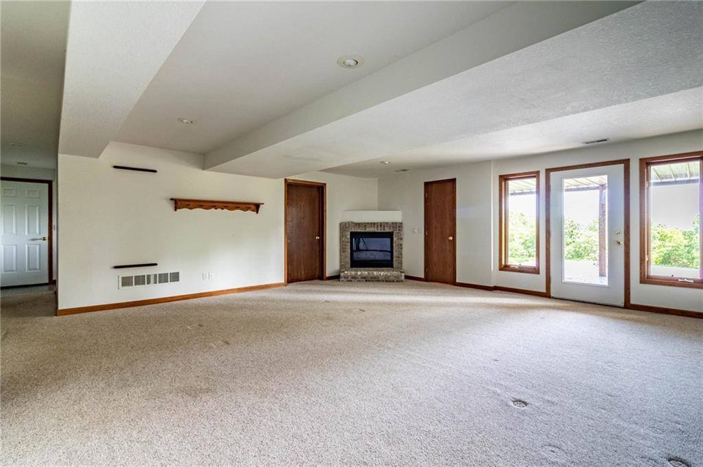 30828 Nomad Drive, Warsaw, MO 65355