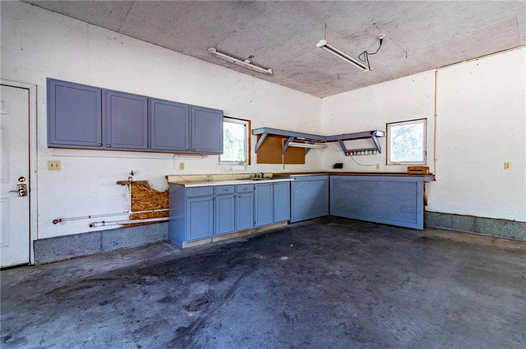 30828 Nomad Drive, Warsaw, MO 65355