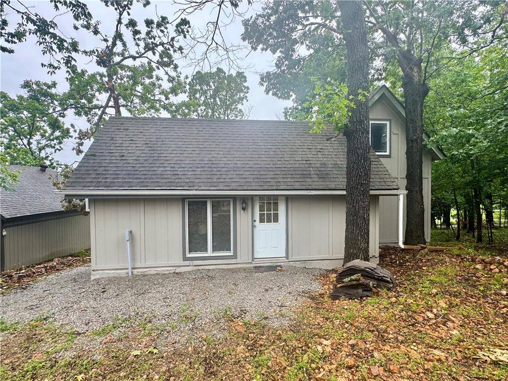 10057 Otter Road, Clinton, MO 64735