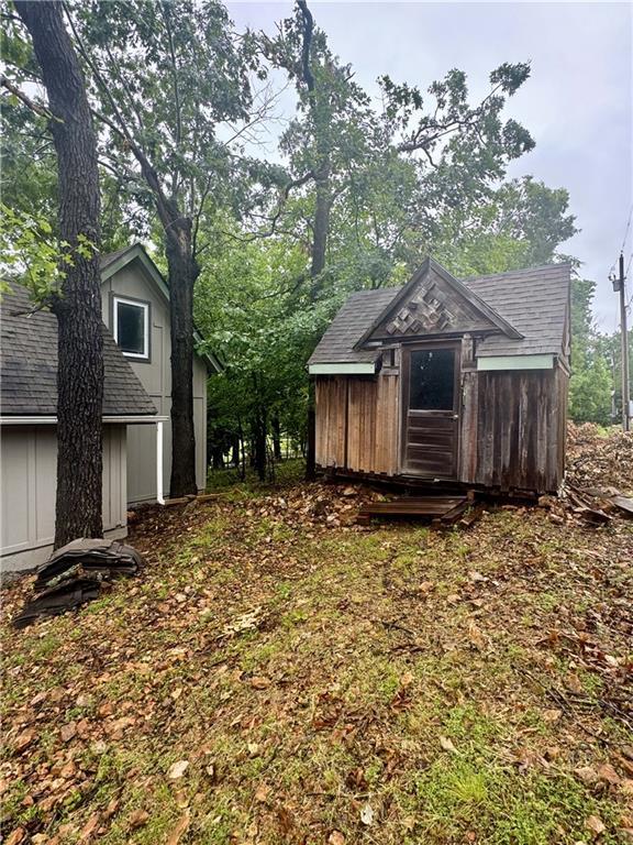 10057 Otter Road, Clinton, MO 64735