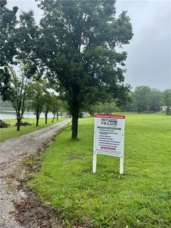 10057 Otter Road, Clinton, MO 64735