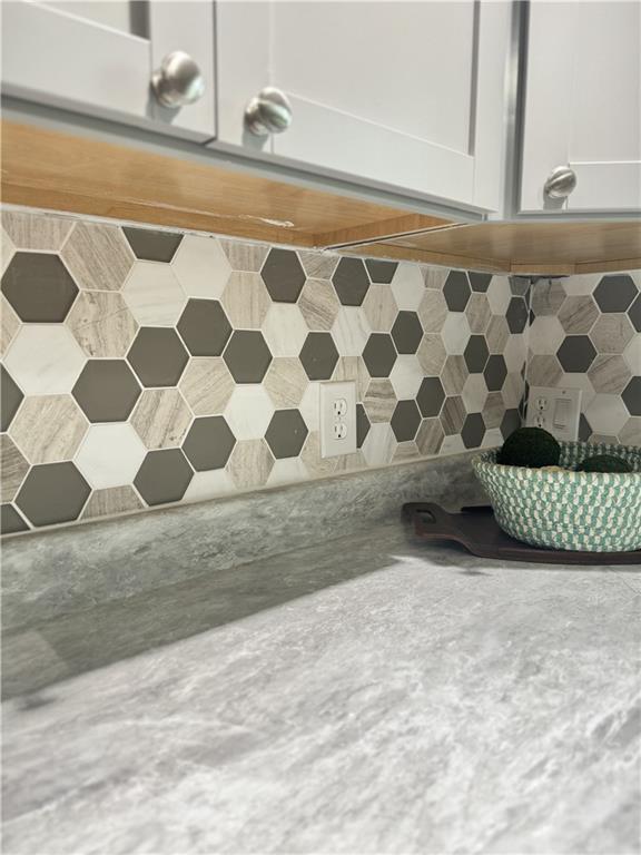 10057 Otter Road, Clinton, MO 64735