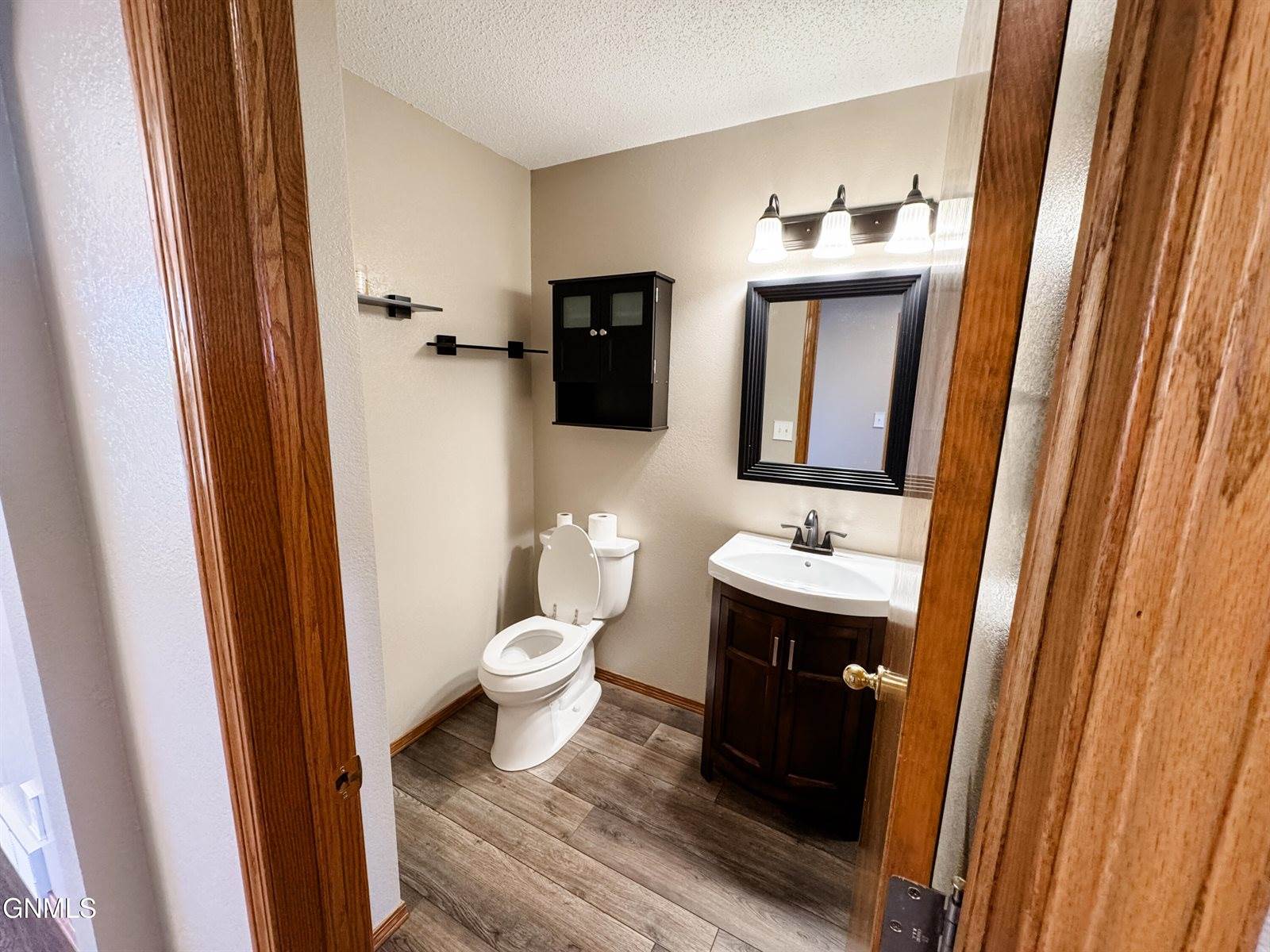 807 Bruce Dr Drive, Mandan, ND 58554