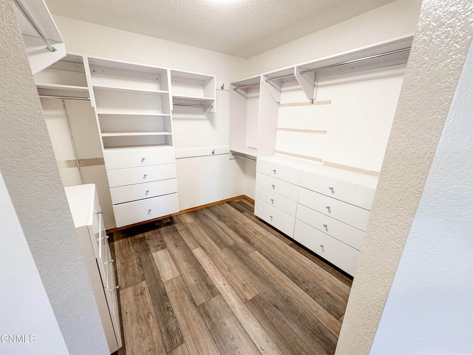 807 Bruce Dr Drive, Mandan, ND 58554