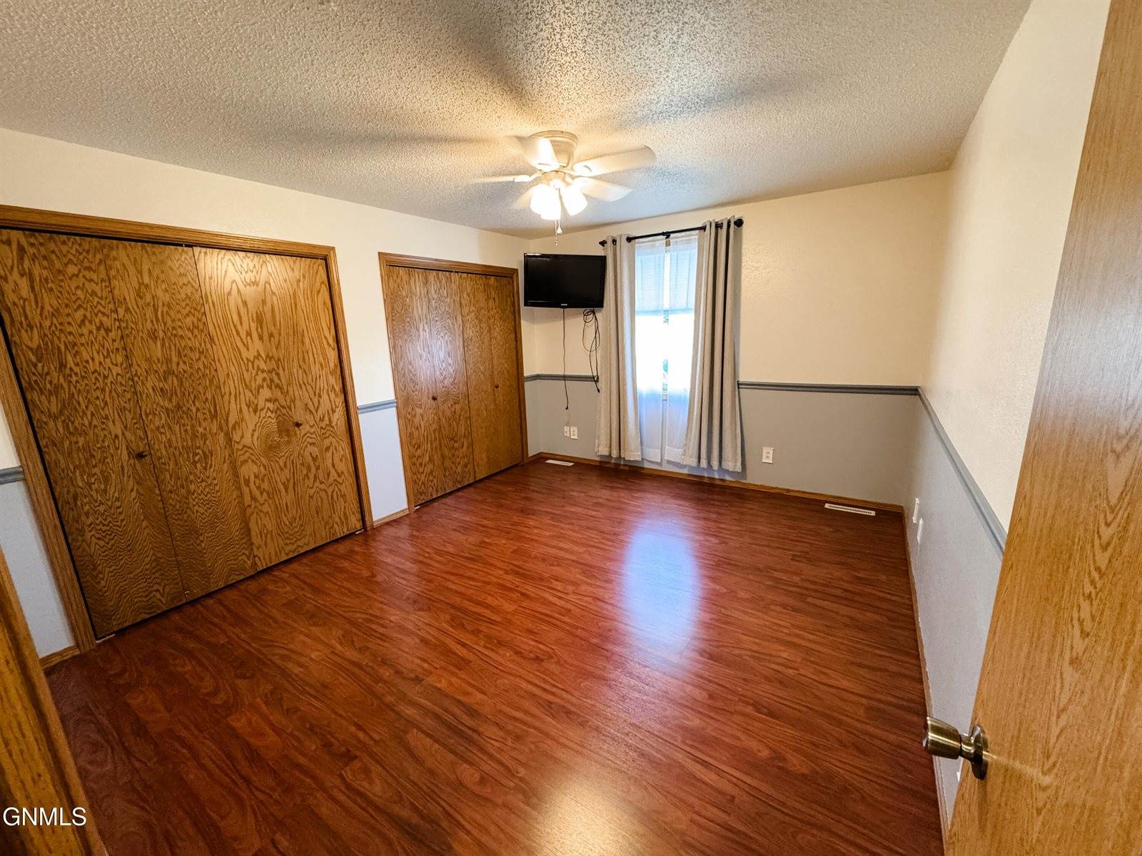 807 Bruce Dr Drive, Mandan, ND 58554