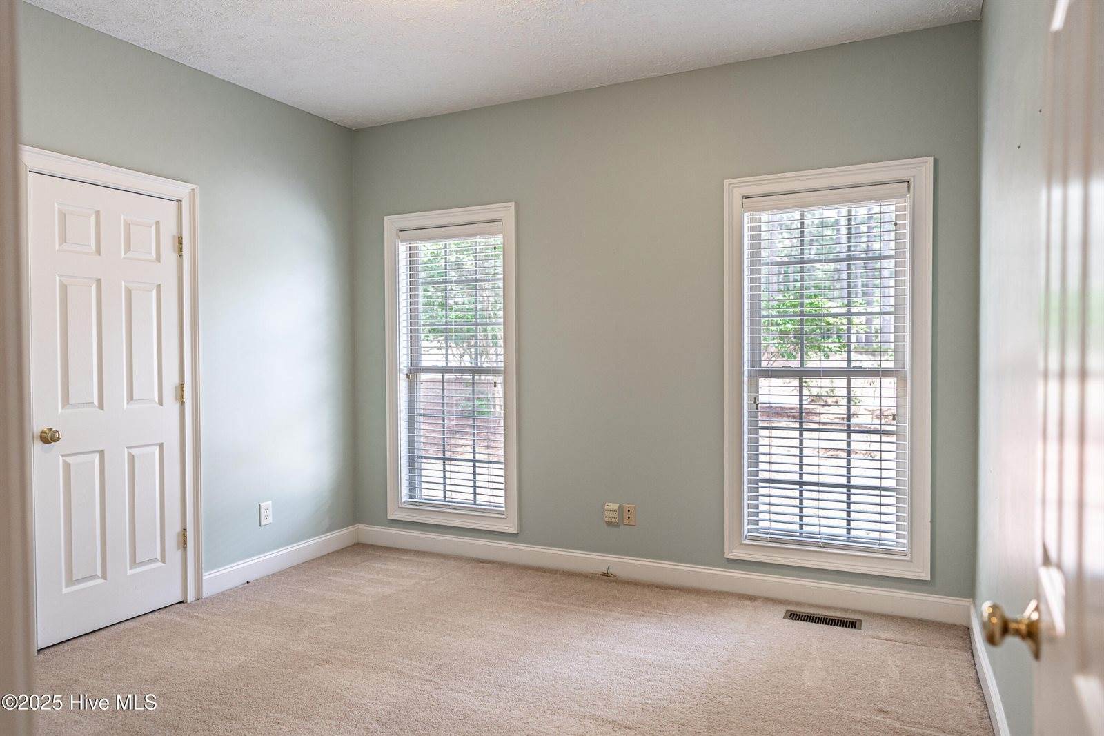 114 Baker Circle, West End, NC 27376