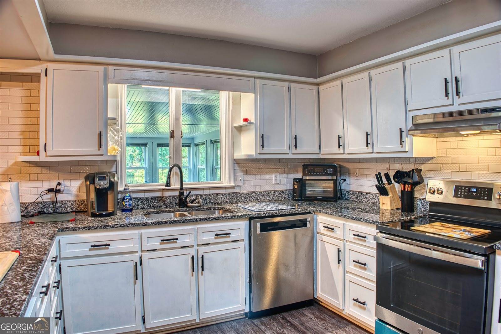 1095 Jacksonville Highway, Fitzgerald, GA 31750