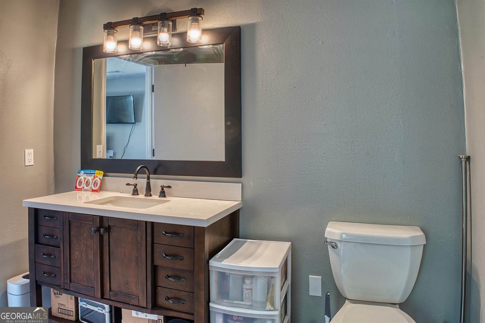 1095 Jacksonville Highway, Fitzgerald, GA 31750