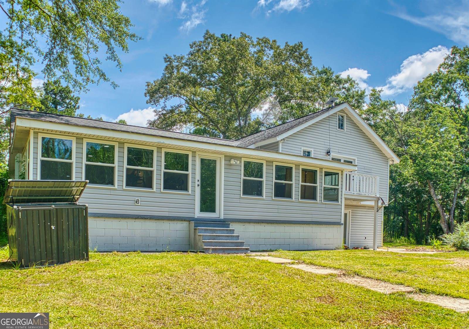 1095 Jacksonville Highway, Fitzgerald, GA 31750