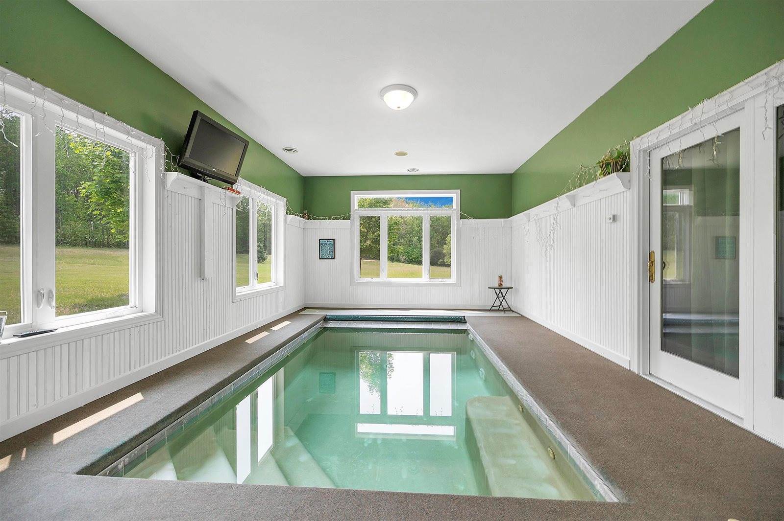 1817 Bonk Lane, Little Suamico, WI 54141