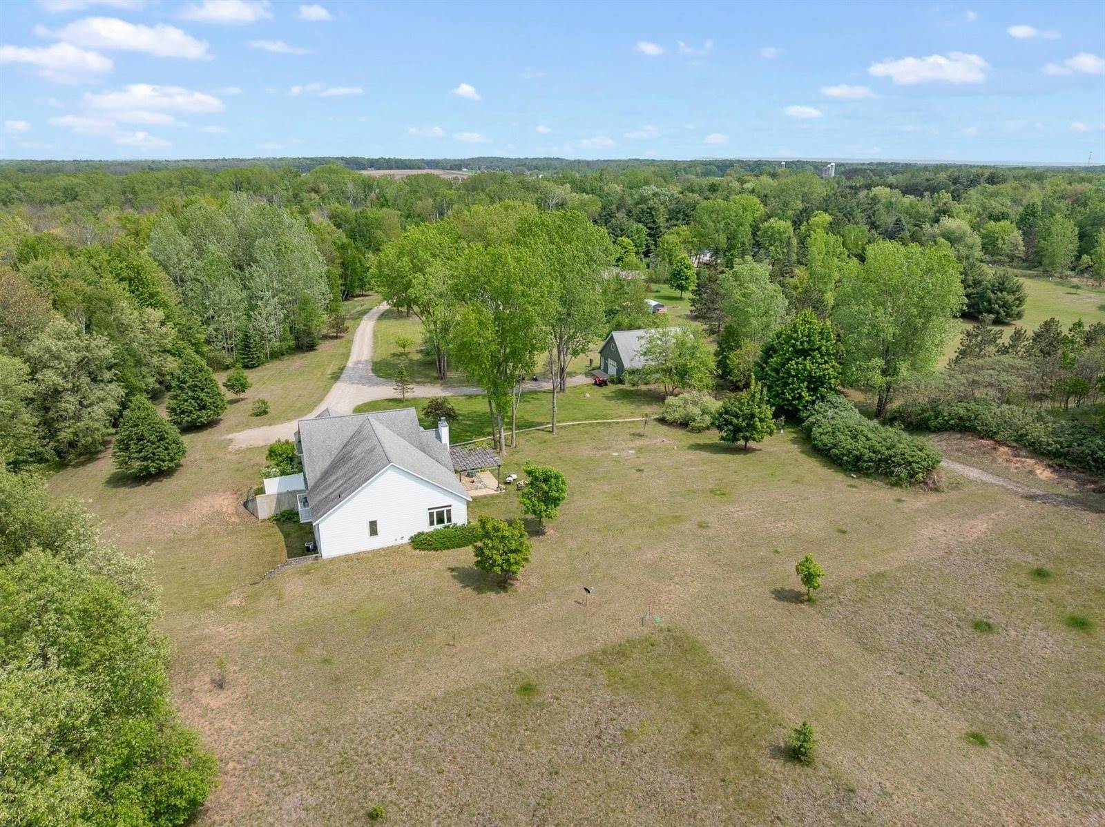 1817 Bonk Lane, Little Suamico, WI 54141
