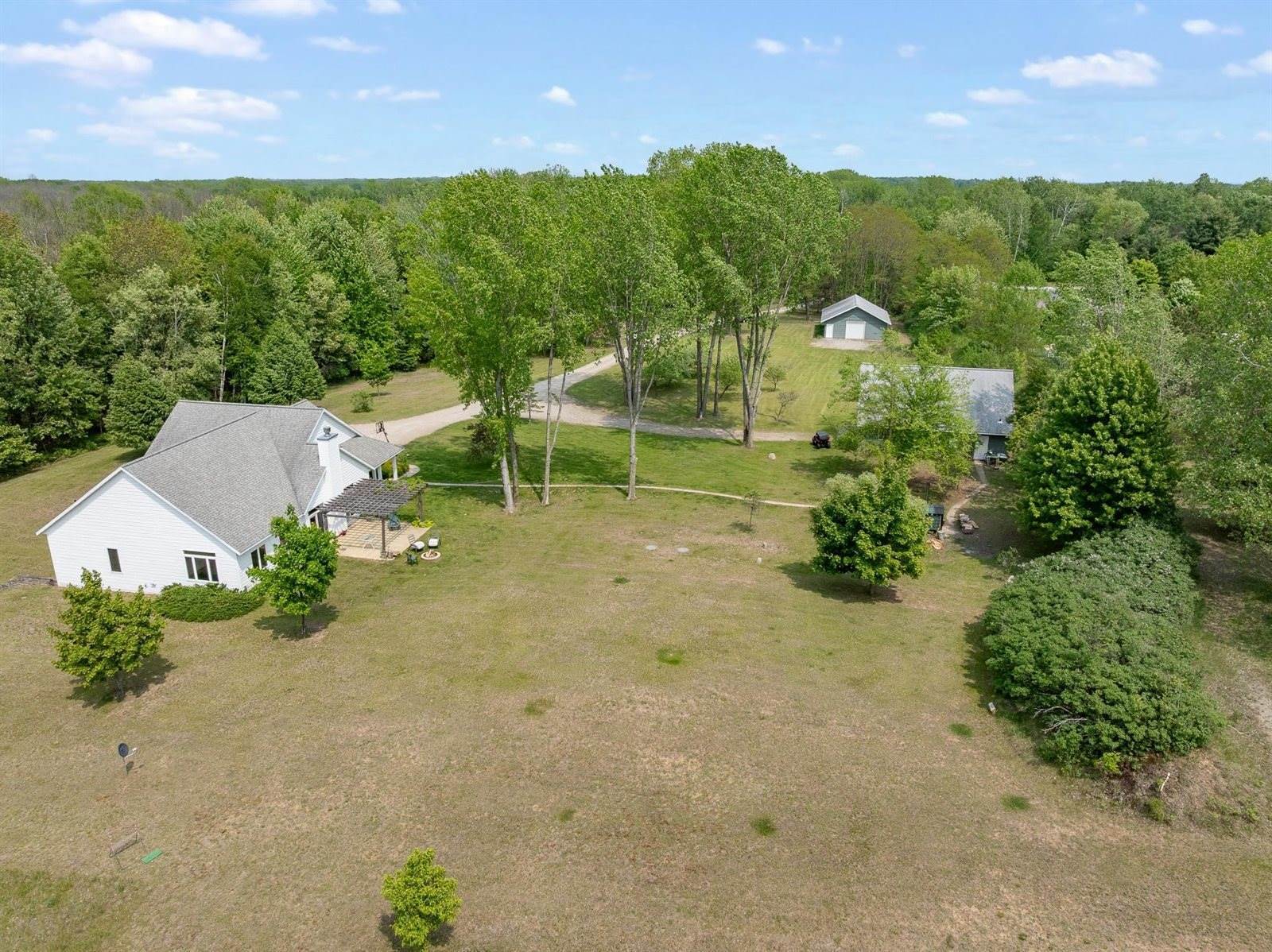 1817 Bonk Lane, Little Suamico, WI 54141