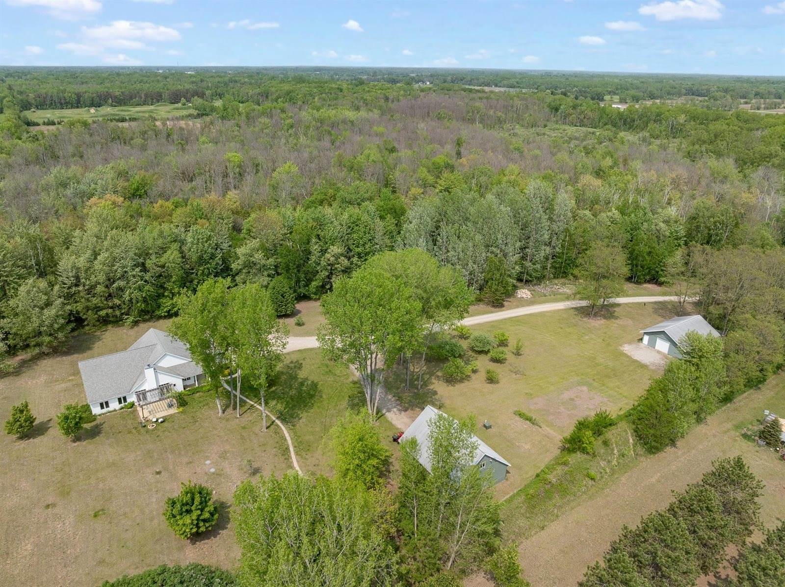1817 Bonk Lane, Little Suamico, WI 54141