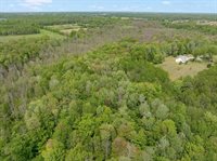 1817 Bonk Lane, Little Suamico, WI 54141