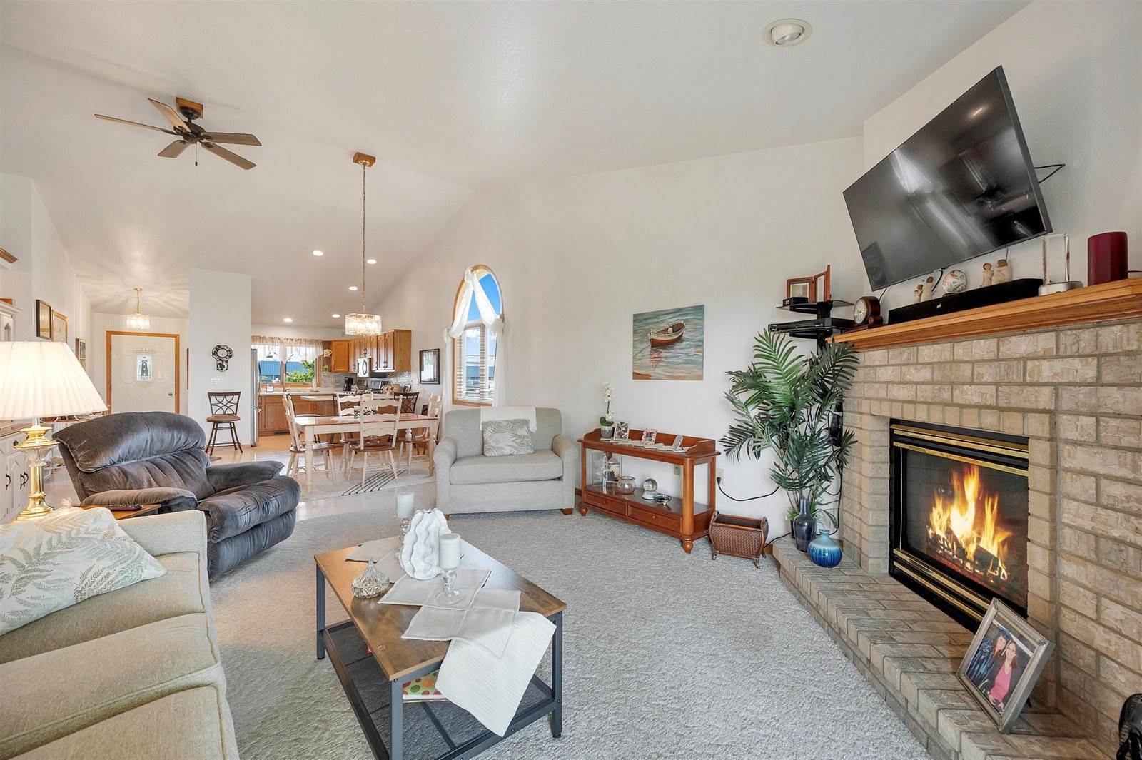 974 Broadway Street, Wrightstown, WI 54180