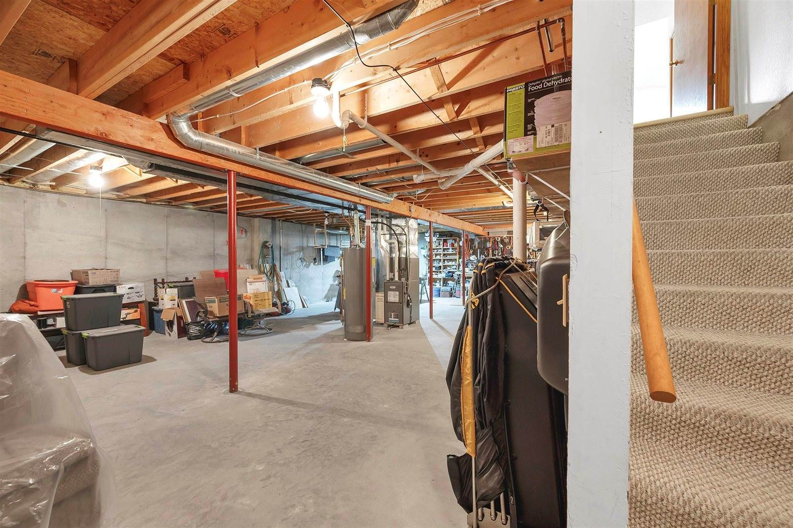 974 Broadway Street, Wrightstown, WI 54180