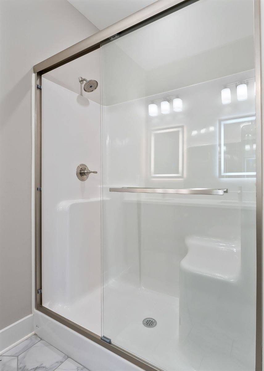 1095 Arch Cope Rd, Morrison, TN 37357