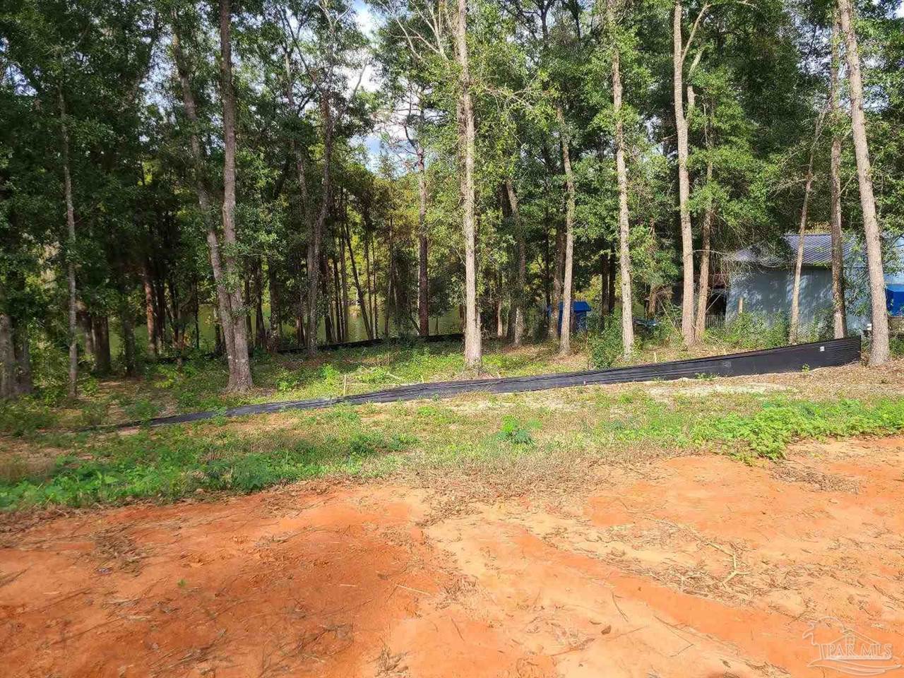 10224 West Lake Rd, Milton, FL 32583