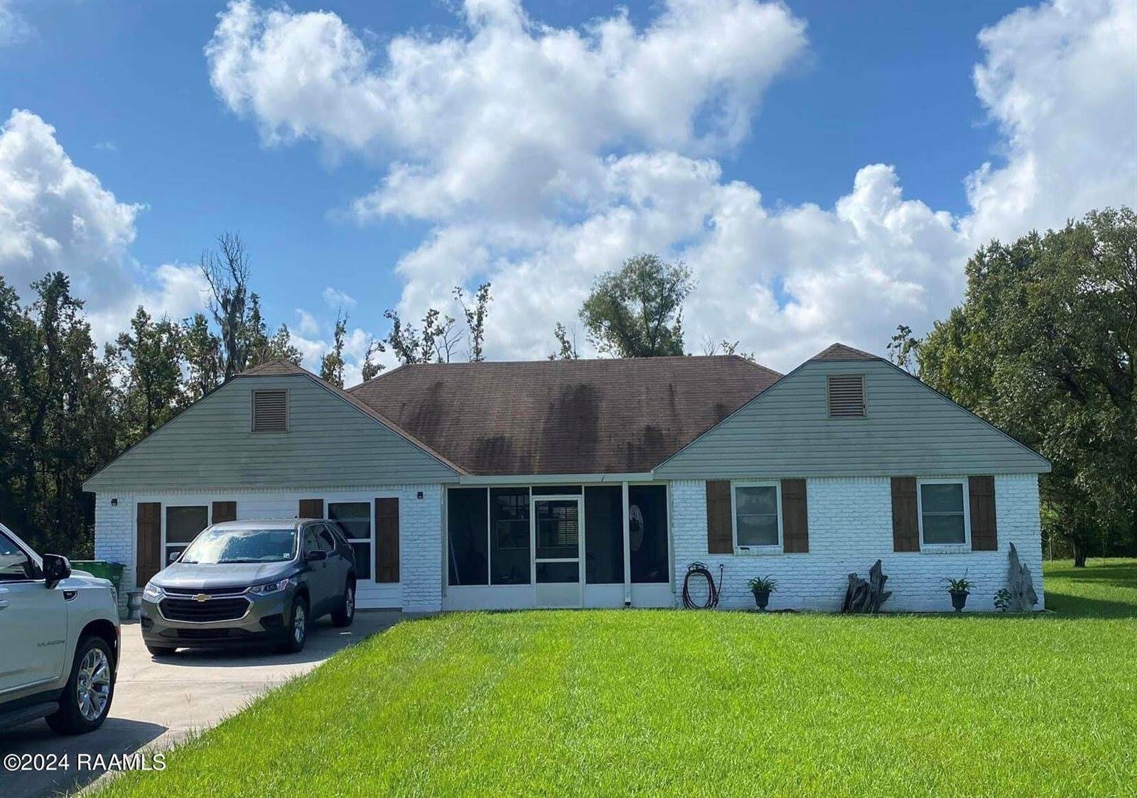 177 Country Village Drive, Bayou Lourse, LA 70373