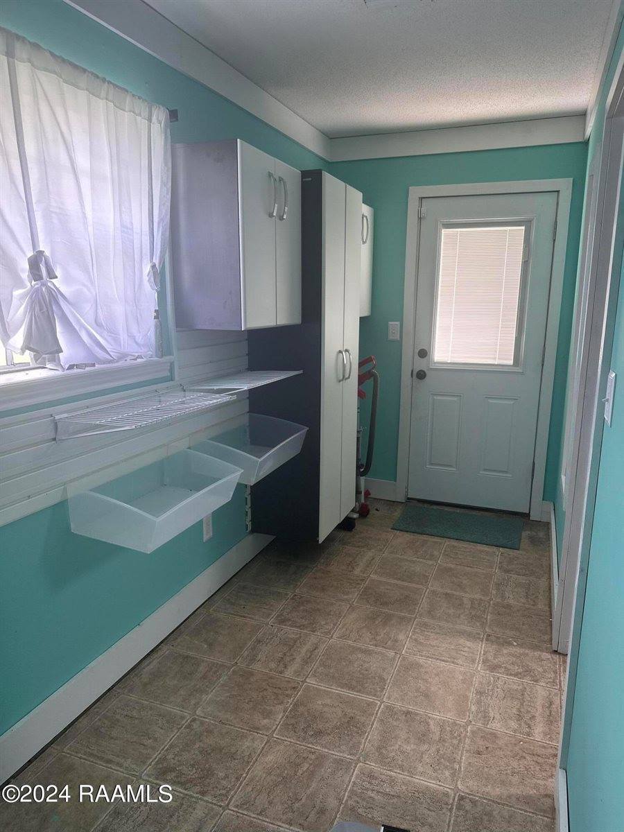 177 Country Village Drive, Bayou Lourse, LA 70373