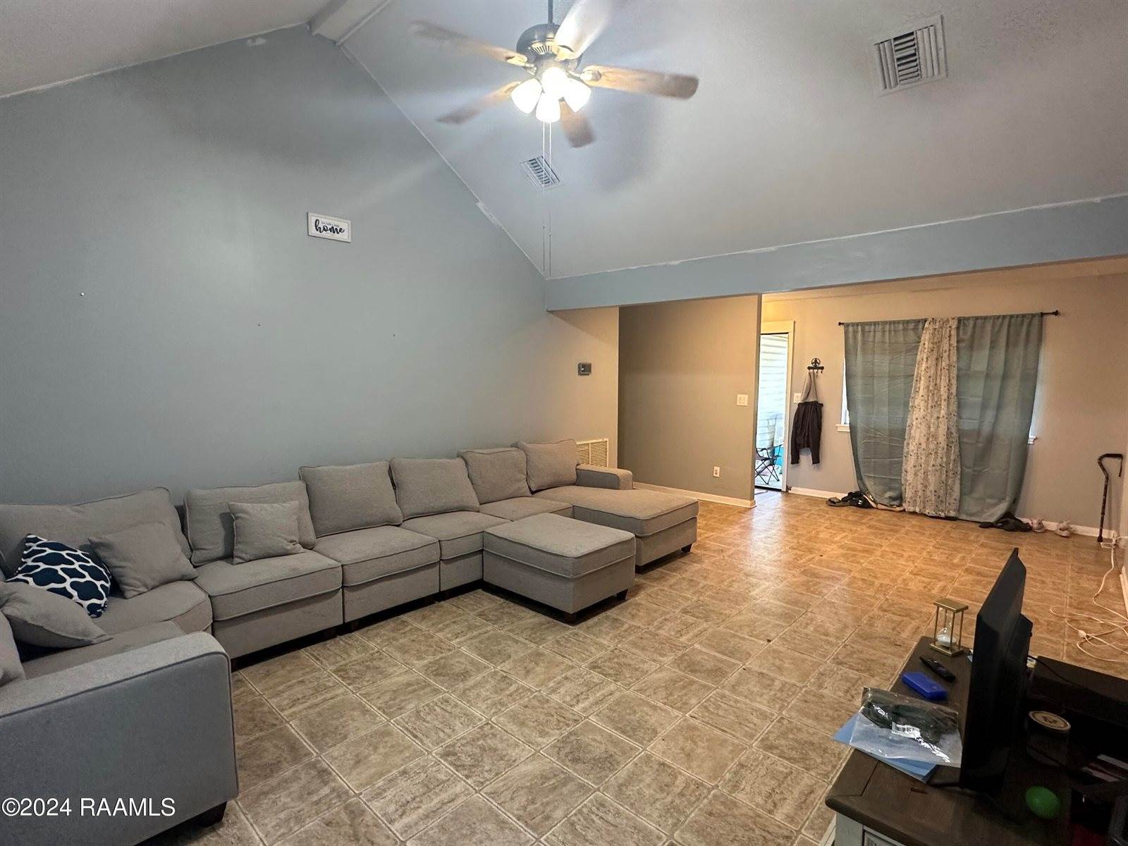 177 Country Village Drive, Bayou Lourse, LA 70373