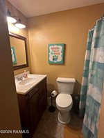 177 Country Village Drive, Bayou Lourse, LA 70373